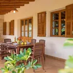 Nettes Ferienhaus In Pollenca Mit Privatem Pool